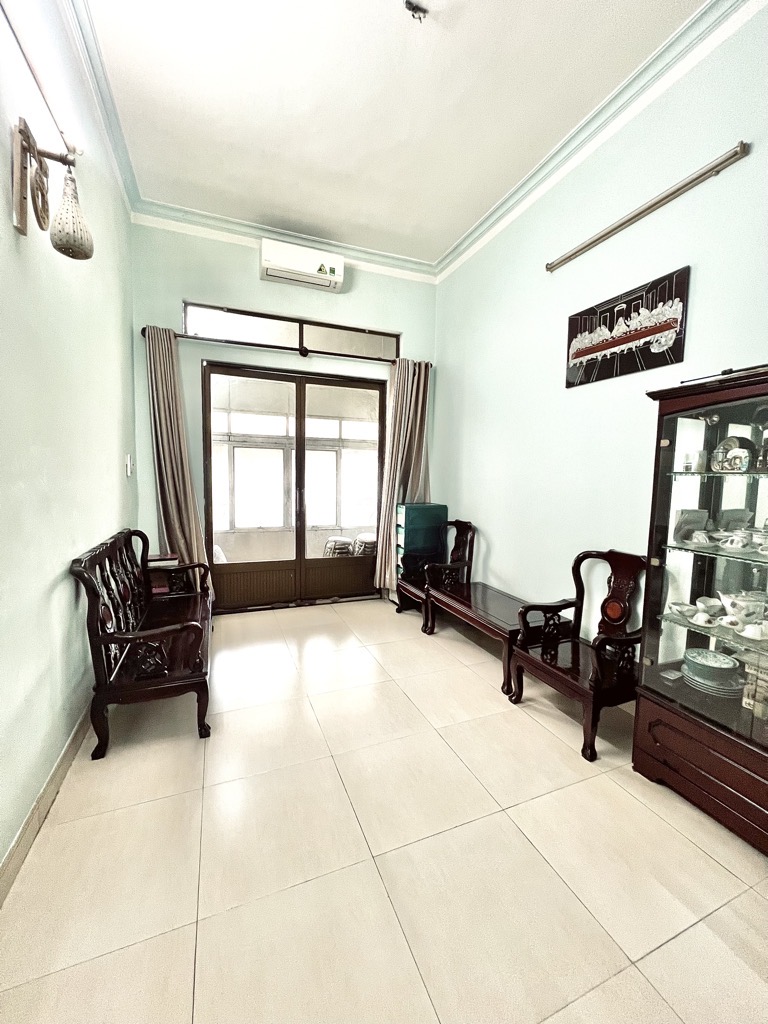 Bán nhà mặt tiền Tô hiến thành p.15, quận 10, HCM, DT 54m2 - 3 tầng BTCT, giá tốt chỉ 14,xx tỷ